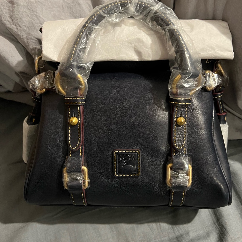 NWT Dooney&Bourke Florentine Micro satchel